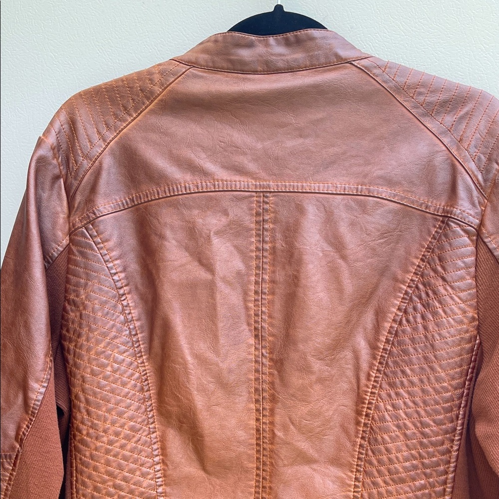 Valerie Stevens Tan Faux Leather Jacket - Picture 5 of 12